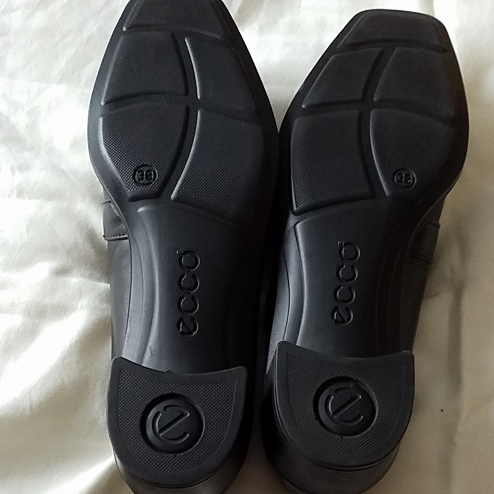Ecco Black Leather & Suede Loafers NWOT - Picture 5 of 7